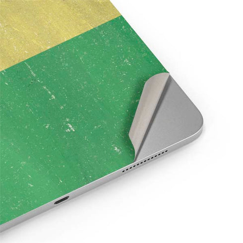 Bolivia Flag Distressed iPad Pro 13in M4 (2024) Skin